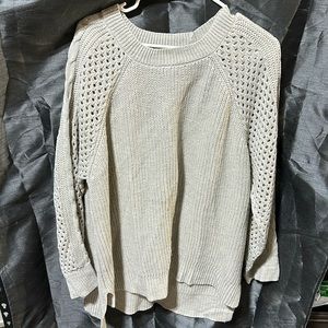 Women’s love Elle Sweater